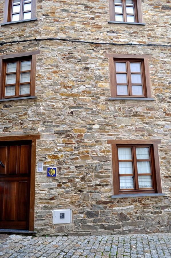 Albergue Pensión Cantábrico Fonsagrada A Fonsagrada Esterno foto
